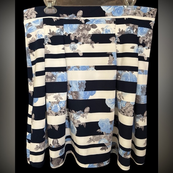 INC Blue Floral / Striped Knee-length Business Casual Circle Pleated Skirt Sz XL - Picture 8 of 8